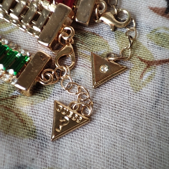2 Guess Brand Red and Green Emerald Stones Baguette Gold Tone Y2K Bracelets - Picture 14 of 14